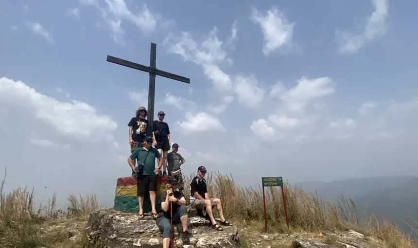 Group Tours vs Solo Travel in West Africa: Which Is Right for You?